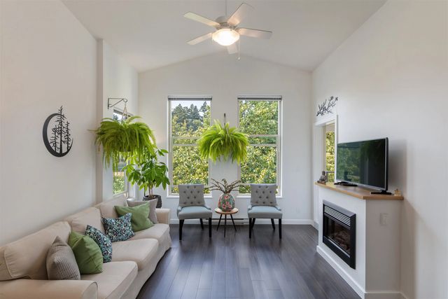 265 Ross Drive 401, New Westminster