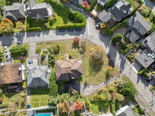 404 Somerset Street, North Vancouver