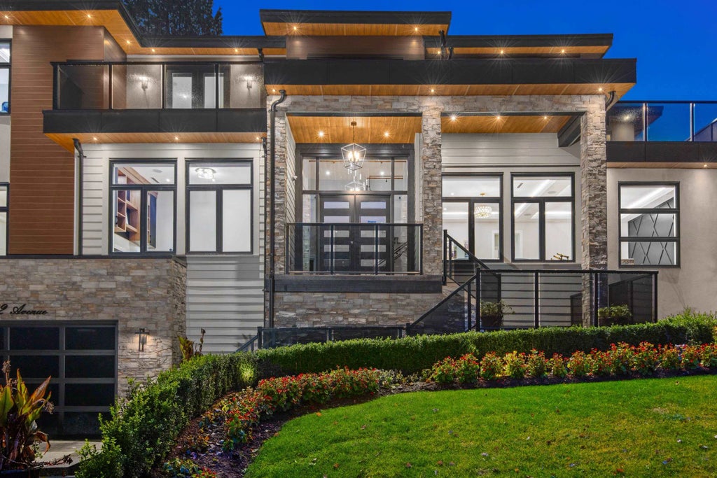 17568 102 Avenue, Surrey