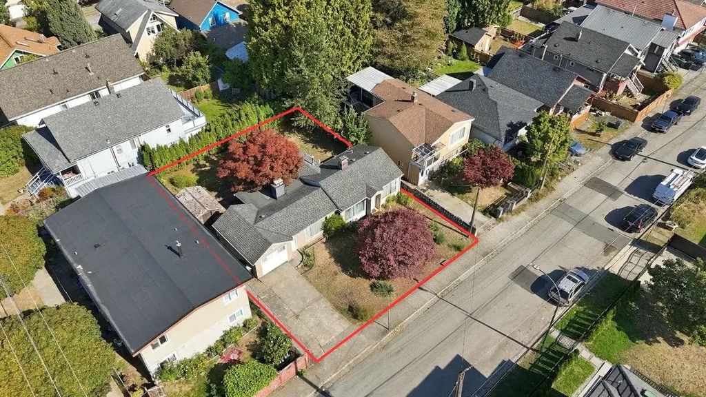 2219 E 25th Avenue, Vancouver