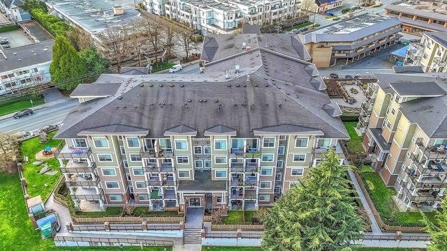 20696 Eastleigh Crescent 410, Langley