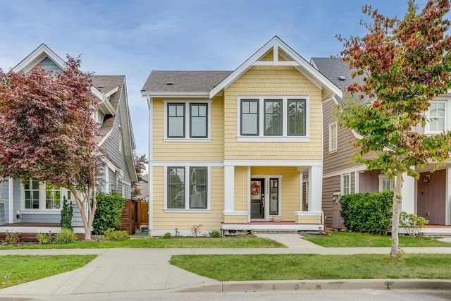 12955 15a Avenue, Surrey