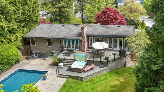 871 Fairway Drive, North Vancouver