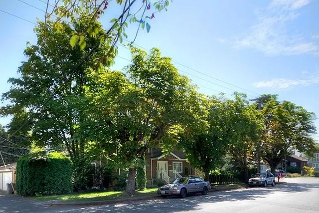 5688 Trafalger Street, Vancouver