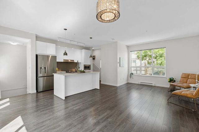 7848 209 Street 71, Langley