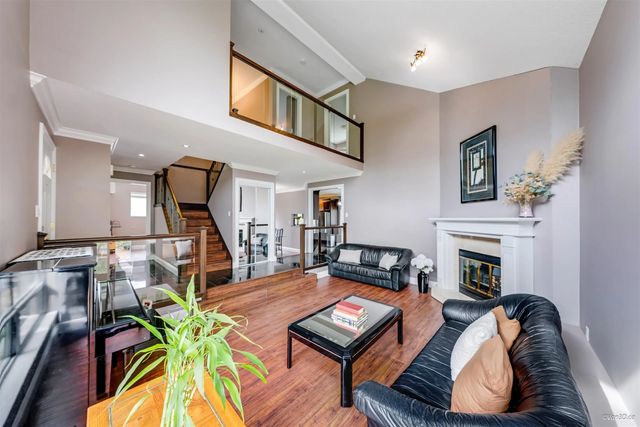 532 Riverview Crescent, Coquitlam