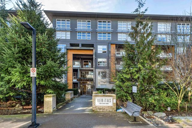 9168 Slopes Mews 316, Burnaby