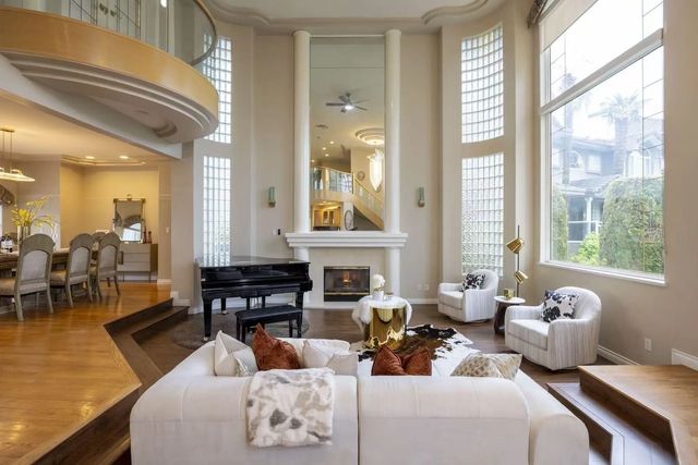 1527 Giles Place, Burnaby
