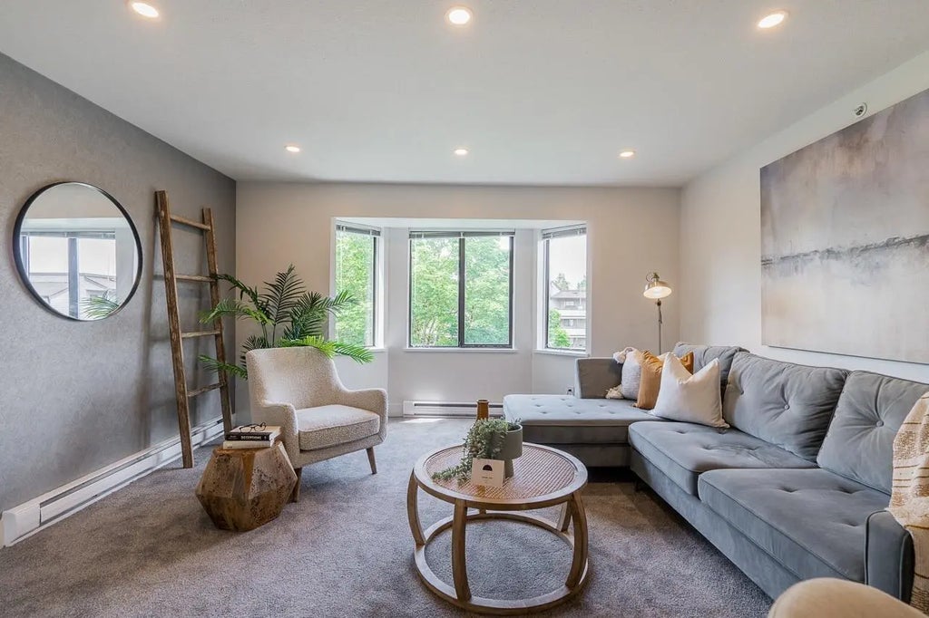 20454 53 Avenue 316, Langley