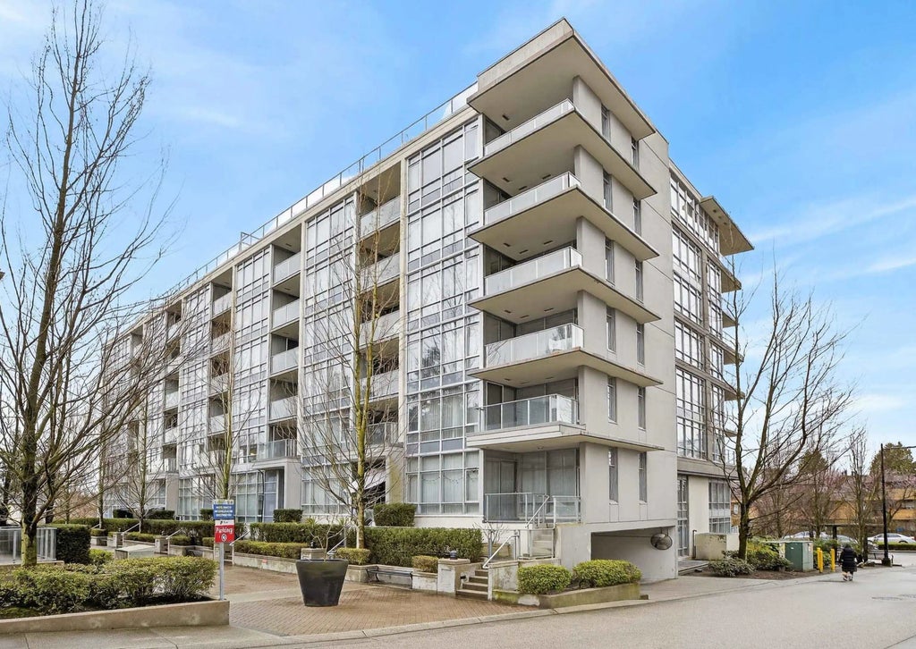 4888 Nanaimo Street 804, Vancouver