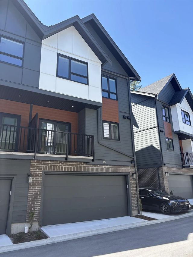 1959 165a Street 18, Surrey