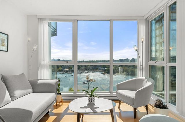 1408 Strathmore Mews 2002, Vancouver