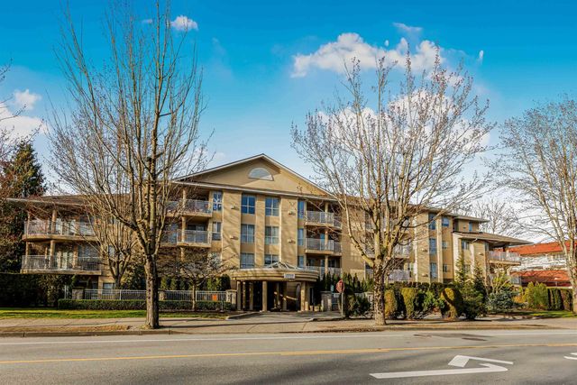 13727 74 Avenue 406, Surrey