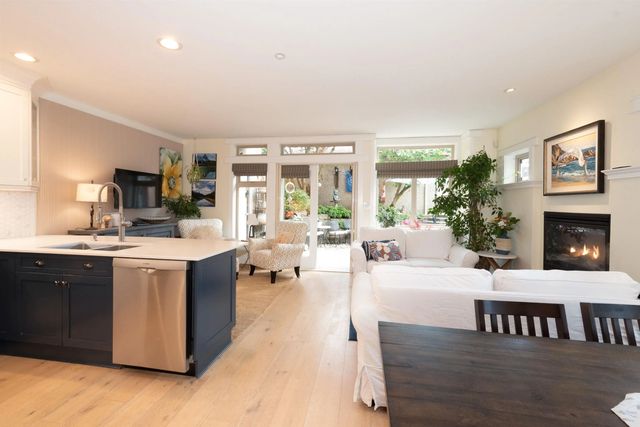 1978 W 12th Avenue, Vancouver