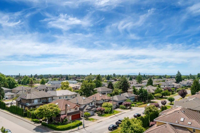 10020 Dunoon Drive 502, Richmond