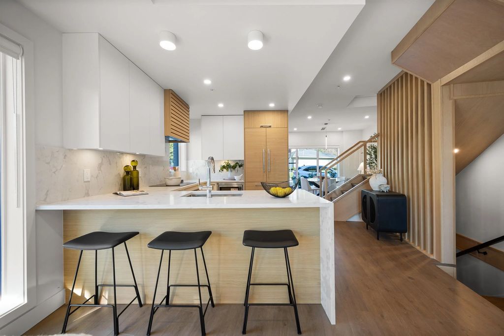 3218 Highland Boulevard, North Vancouver