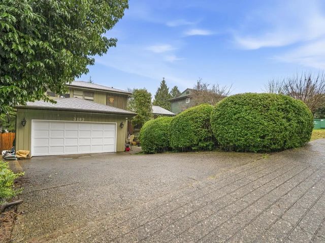 3183 Beacon Drive, Coquitlam