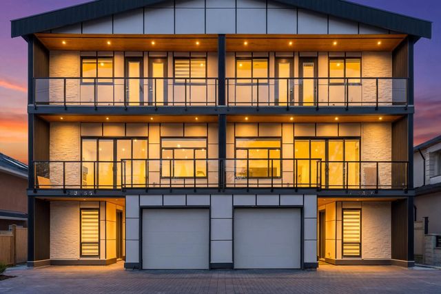 9550 126 Street 2, Surrey
