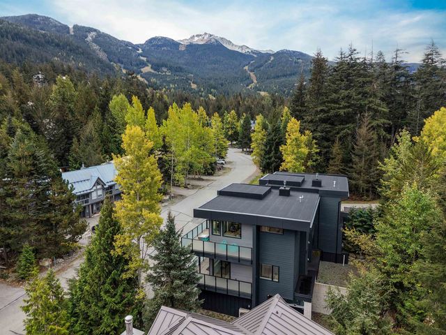 2242 Aspen Drive, Whistler
