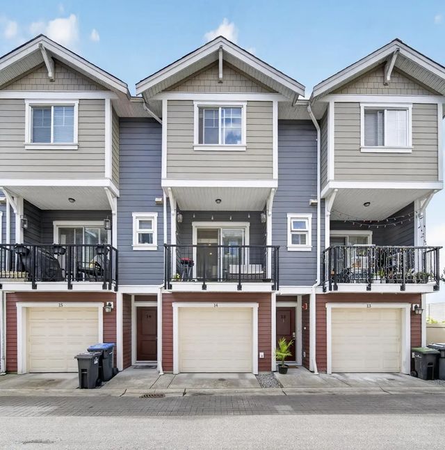 1111 Ewen Avenue 14, New Westminster