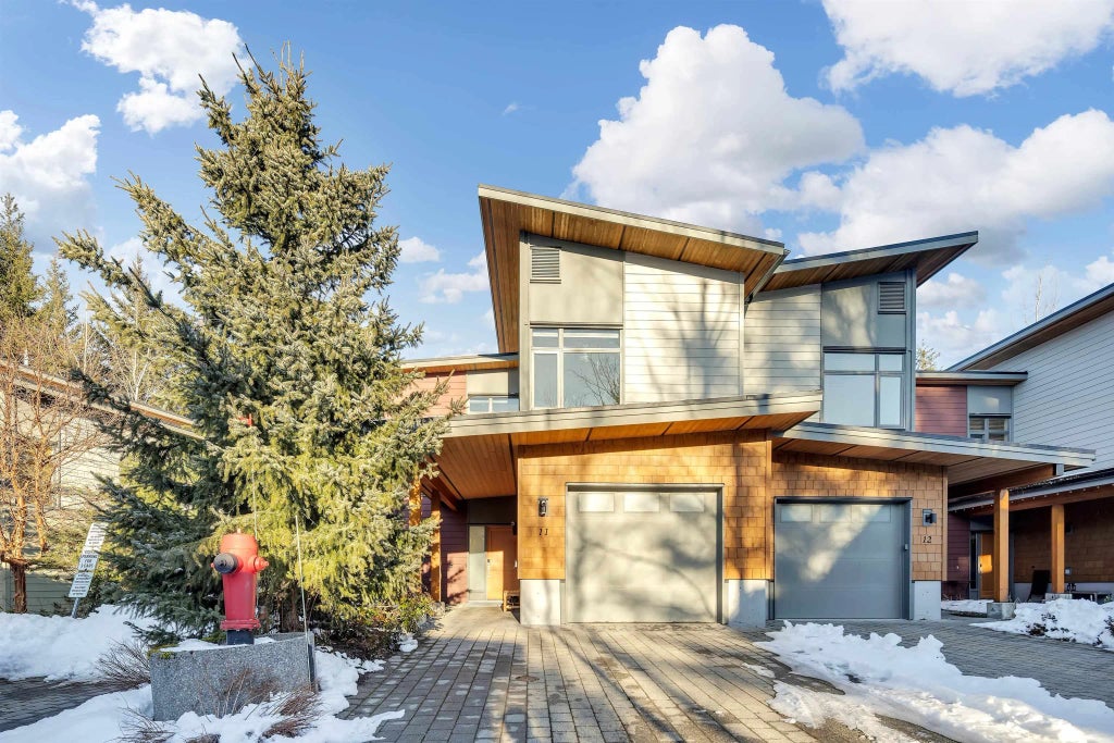 1240 Mount Fee Road 11, Whistler