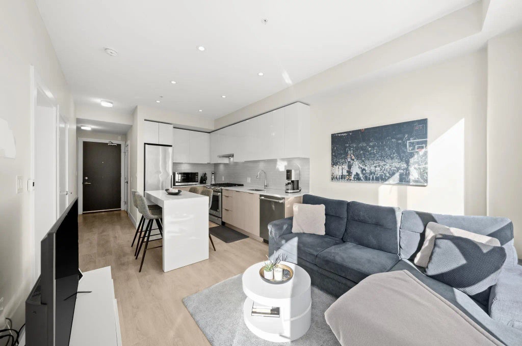 8508 Rivergrass Drive 411, Vancouver