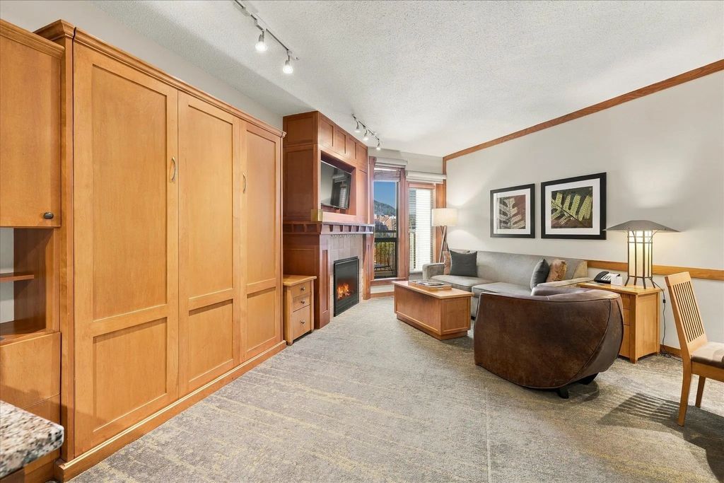 4320 Sundial Crescent 520, Whistler