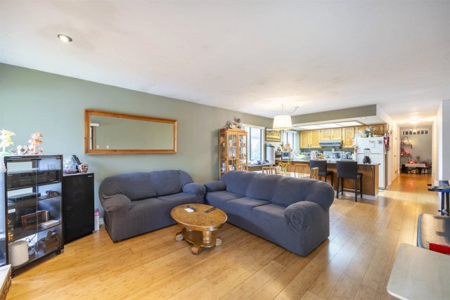 2480 Mclennan Avenue, Richmond