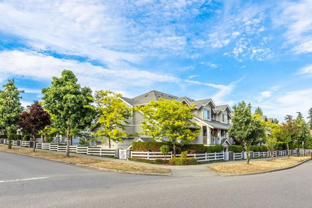 6568 193b Street 42, Surrey