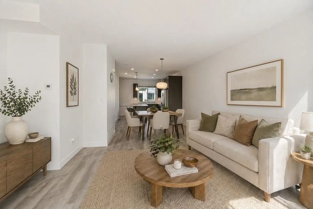 34248 King Road 59, Abbotsford