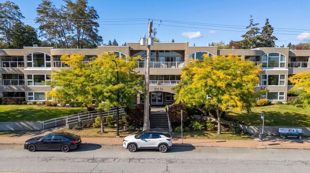 15809 Marine Drive 304, White Rock