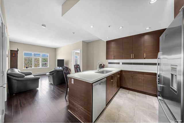 4710 Hastings Street 301, Burnaby