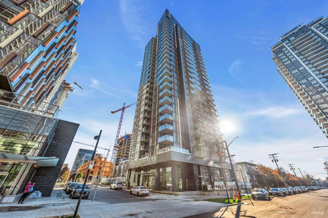 6398 Silver Avenue 2106, Burnaby