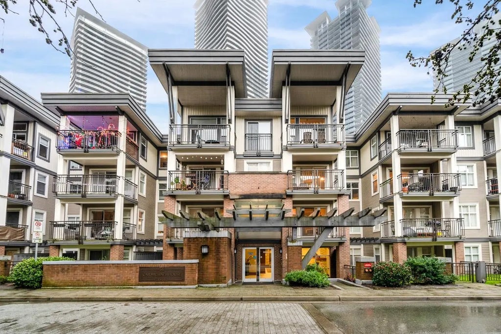 4868 Brentwood Drive 210, Burnaby