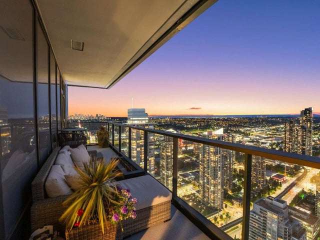 4510 Halifax Way 5706, Burnaby