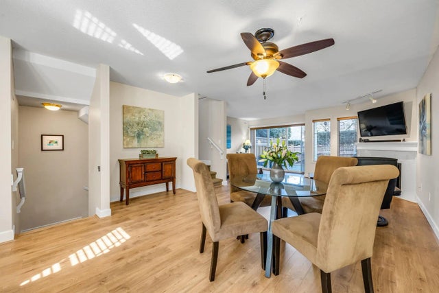 245 W 15th Street 103, North Vancouver