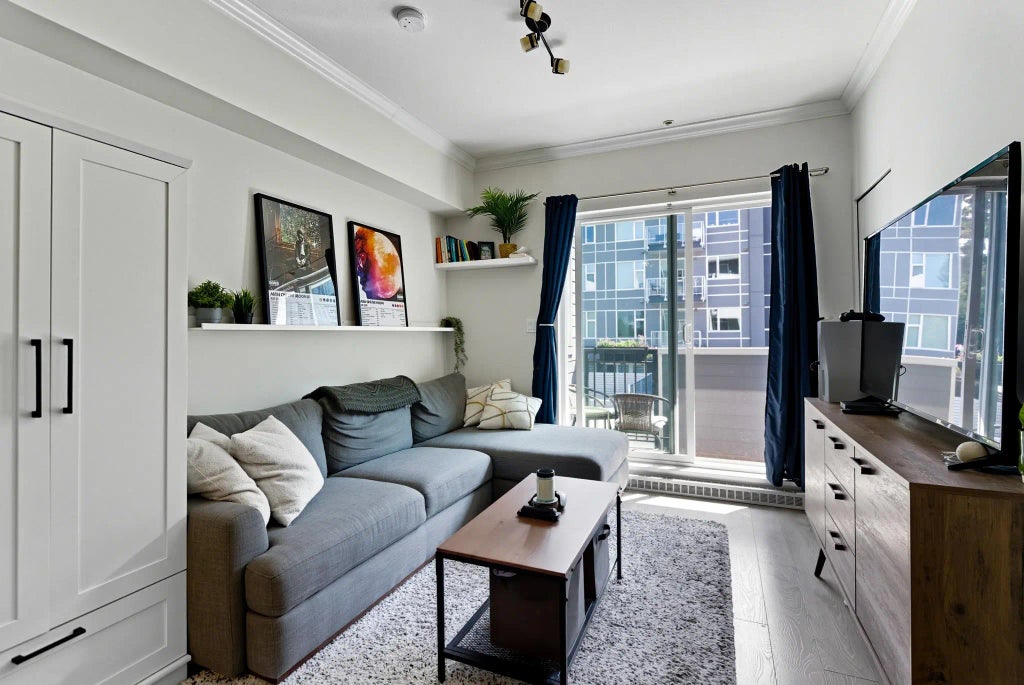 13678 Grosvenor Road 209, Surrey