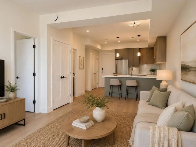 2233 156 Street 304, Surrey