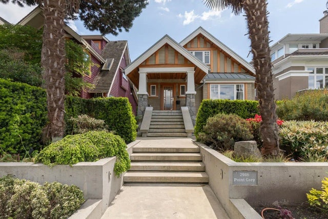 2988 Point Grey Road, Vancouver