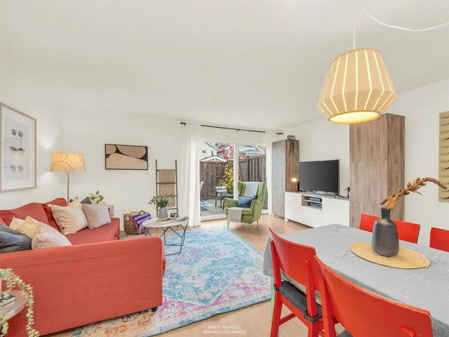 1255 E 15th Avenue 12, Vancouver