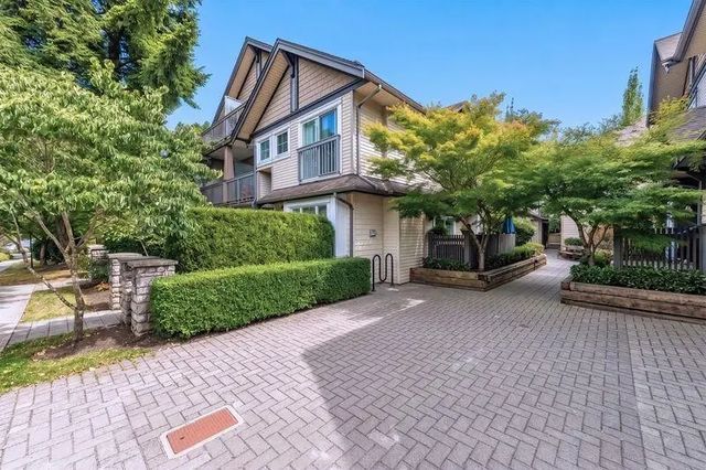 4468 Albert Street 306, Burnaby