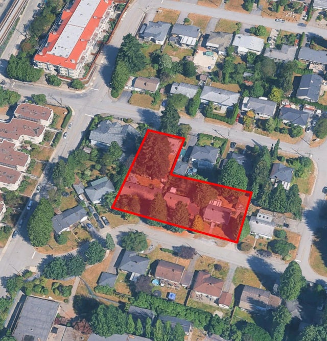 516 Cochrane Avenue, Coquitlam