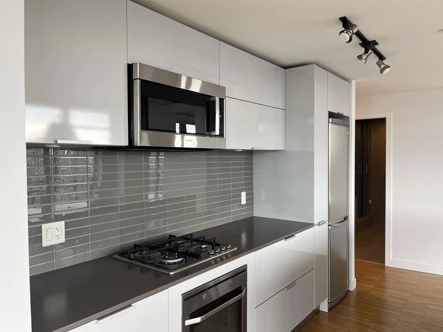 108 W Cordova Street 1805, Vancouver