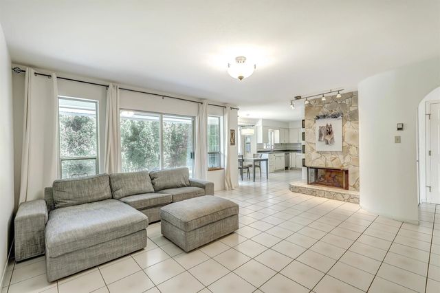 5367 Hazel Court, Delta