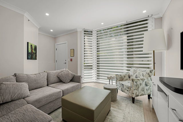 1488 Hornby Street 102, Vancouver