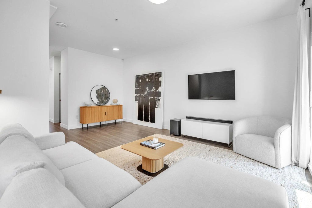 1818 Harbour Street 11, Port Coquitlam