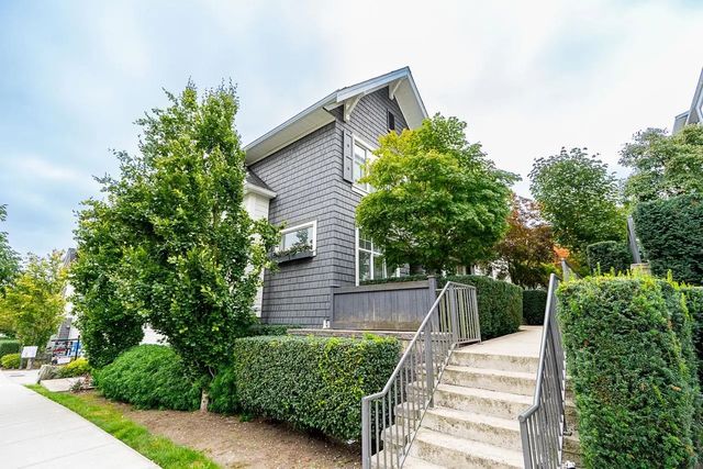 13636 81a Avenue 1, Surrey