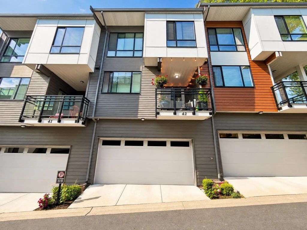16433 19 Avenue 42, Surrey