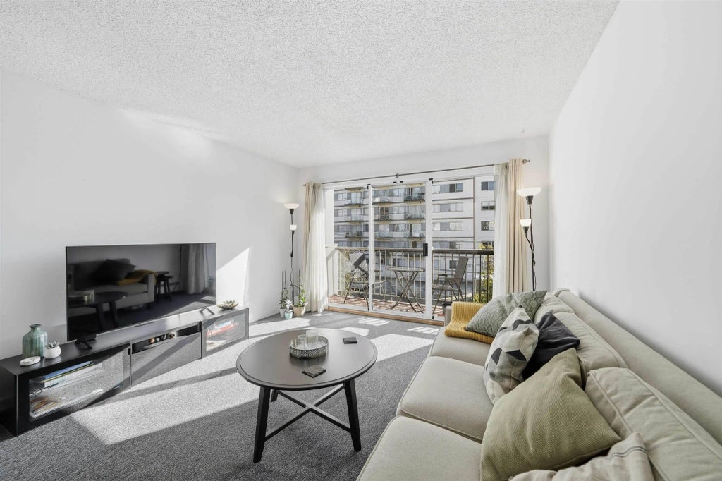 428 Agnes Street 305, New Westminster