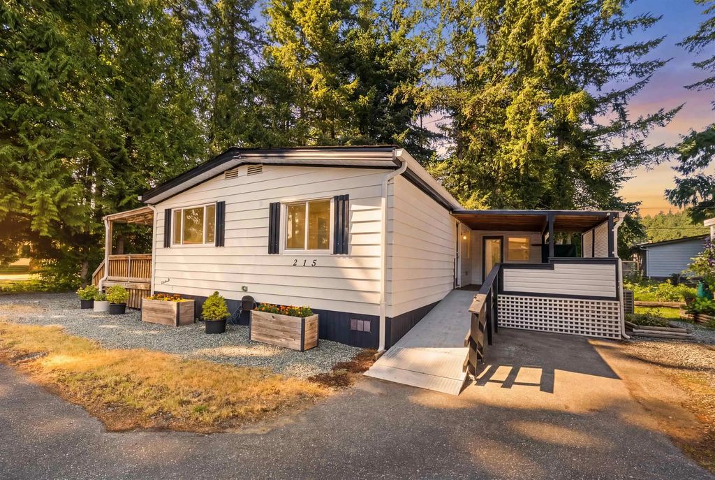 20071 24 Avenue 215, Langley